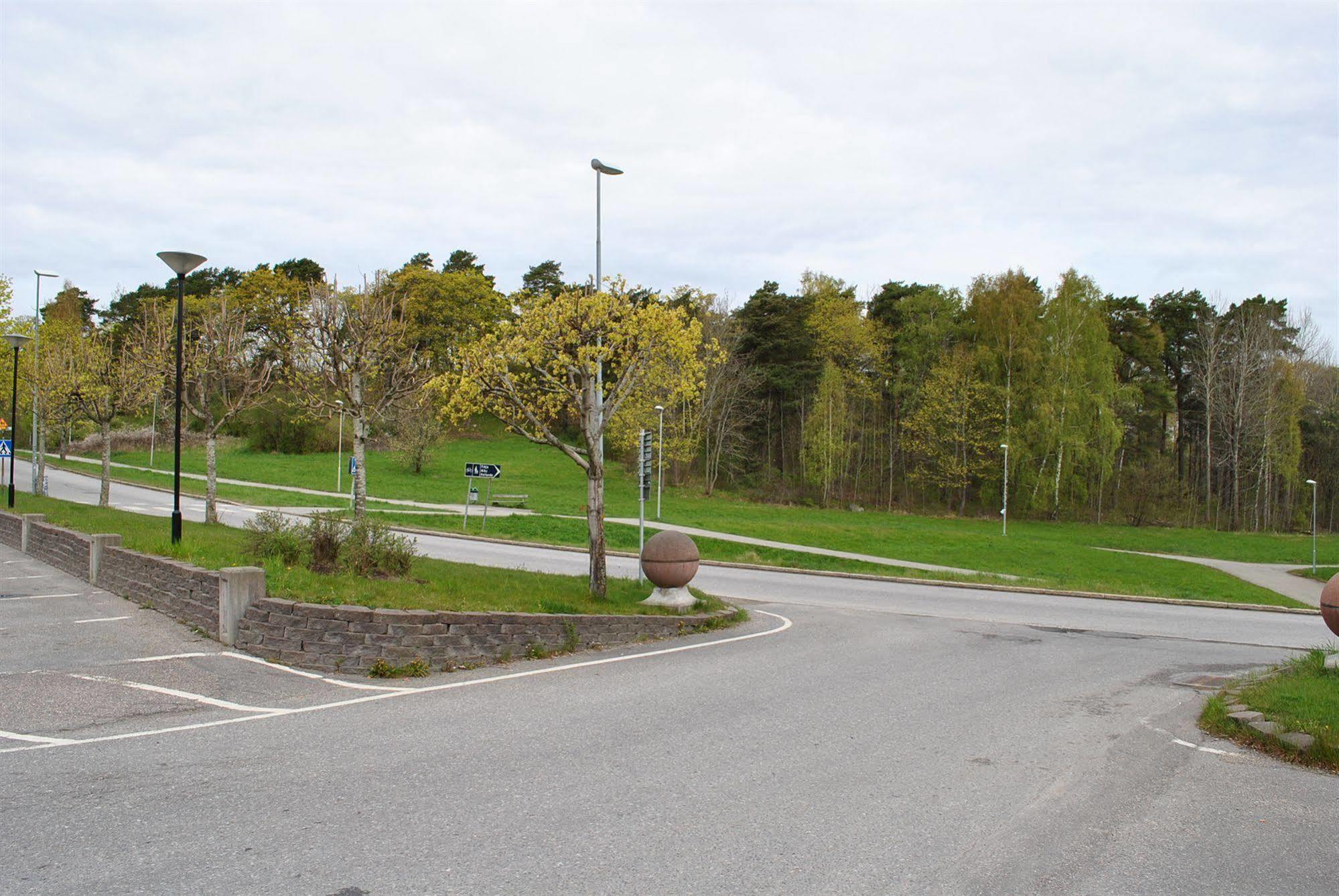 Slagsta Motell & Waerdshus Norsborg Exterior photo
